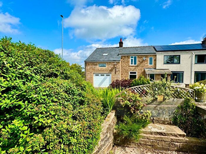 4 Bedroom Semi-Detached House For Sale In Roundhill Road, Haslingden, Rossendale, Lancashire, BB4