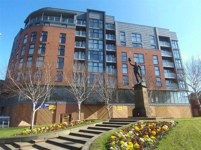 3 Bedroom Flat To Rent In Zenith, Chapel Street, City Centre, Salford, M3