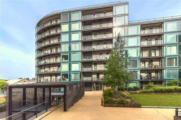 1 Bedroom Flat To Rent In Cardinal Building, Station Approach, Hayes, UB3