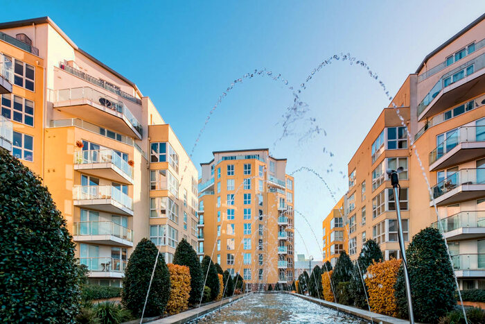 2 Bedroom Flat To Rent In Pavilion House, Canada Water, SE16