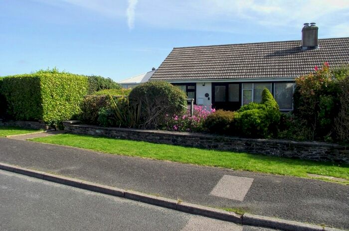 3 Bedroom Bungalow To Rent In Victoria Road, Threemilestone, TR3