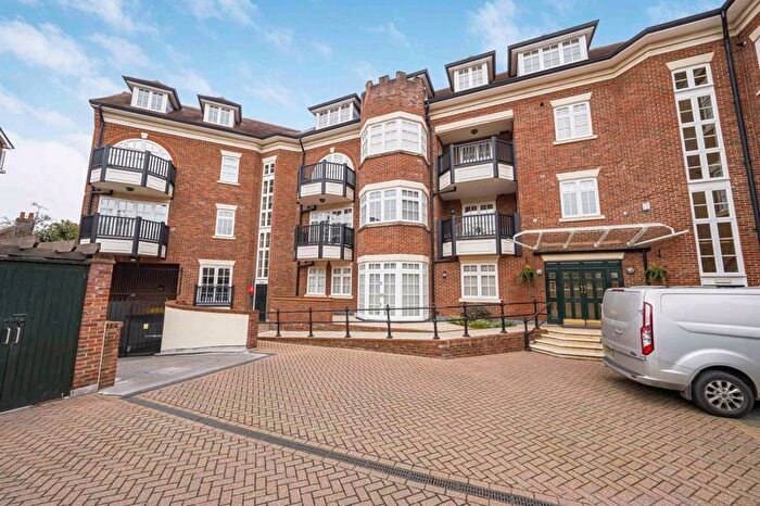 1 Bedroom Flat To Rent In Eton Riverside, King Stable Street, Eton, SL4