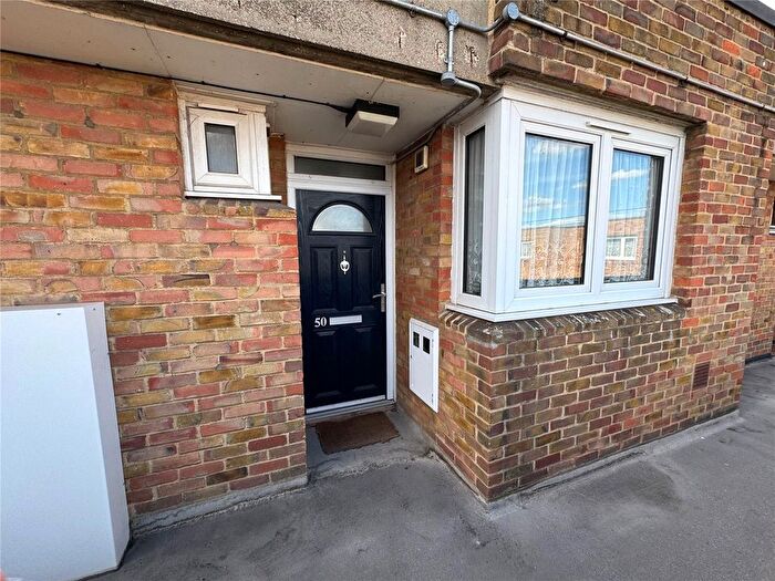 1 Bedroom Maisonette For Sale In Woodland Grove, London, London, SE10