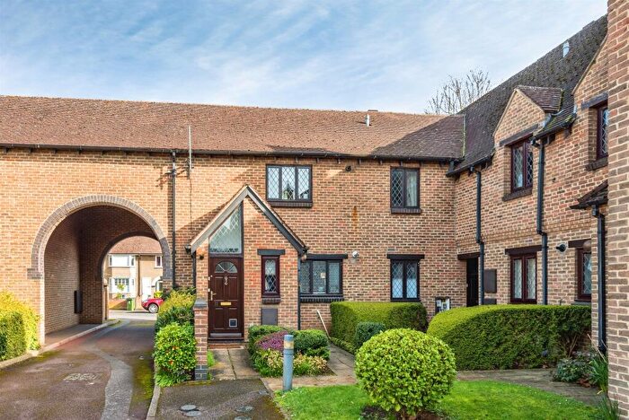 2 Bedroom Apartment For Sale In Hillsborough Road, Oxford, OX4