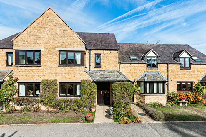2 Bedroom Retirement Property For Sale In The Lanes, Bampton, Oxfordshire, OX18