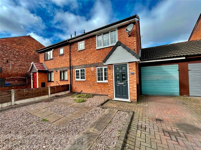 3 Bedroom Semi-Detached House To Rent In Averill Street, Newton Heath, Manchester, M40