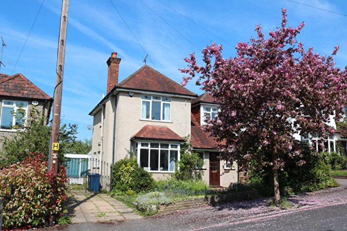 4 Bedroom Detached House For Sale In Park Farm Road, High Wycombe, HP12