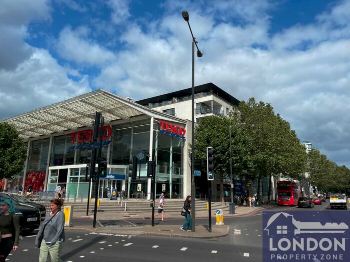 1 Bedroom Flat To Rent In Warwick Road, Earls Court, London, W14