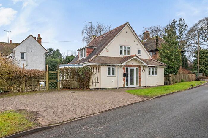4 Bedroom Detached House For Sale In Byways, Berkhamsted, HP4