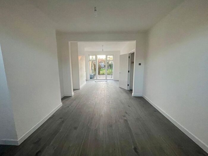 3 Bedroom Semi-Detached House To Rent In Alderney Gardens, Northolt, UB5