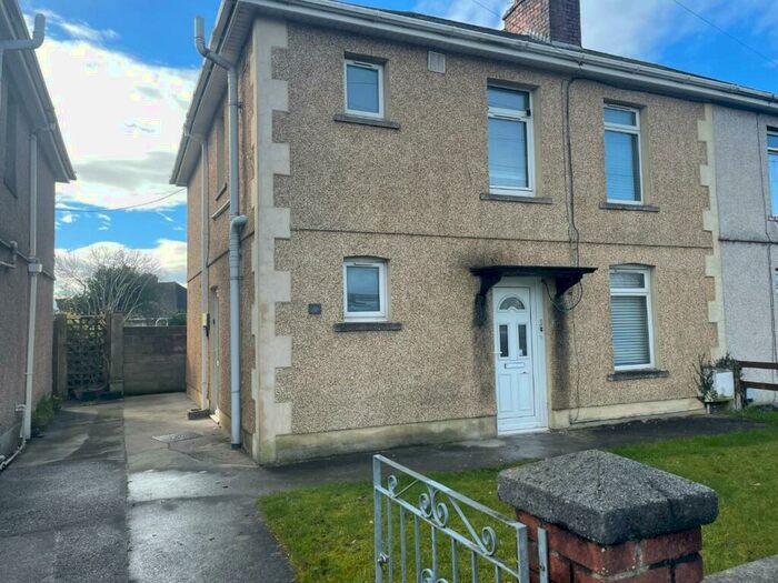 3 Bedroom House To Rent In Marlas Road, Pyle, Bridgend, CF33