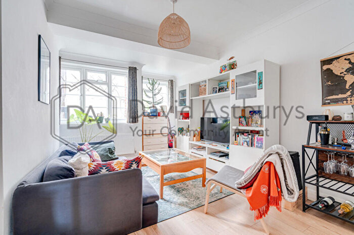 2 Bedroom Apartment To Rent In Muswell Hill, Muswelll Hill, London, N10