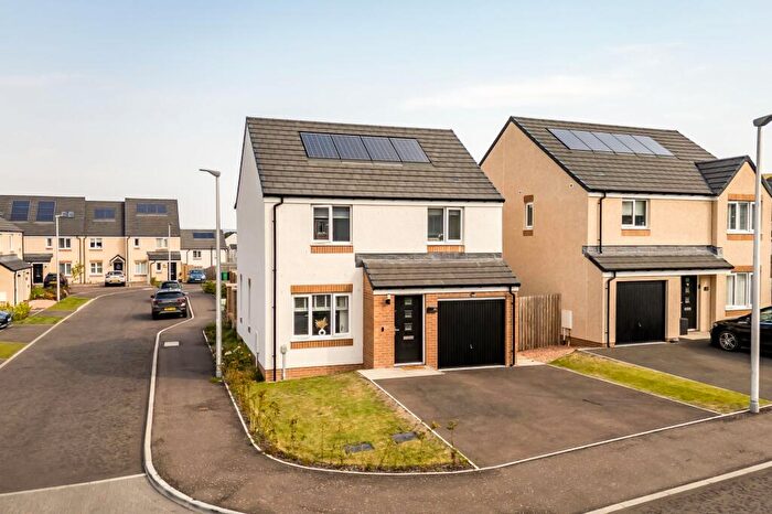 3 Bedroom Detached House For Sale In Newton Park, Wormit, DD6