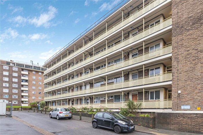 2 Bedroom Flat For Sale In Conifer House, Brockley Road, SE4