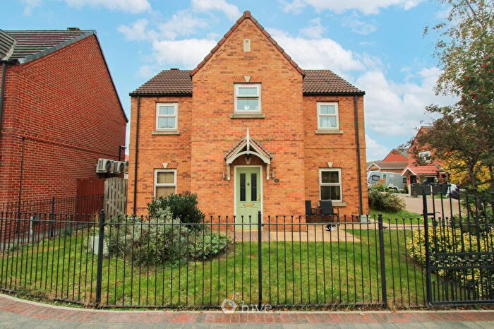 4 Bedroom Detached House For Sale In Sherwood Road, Harworth, Doncaster, DN11