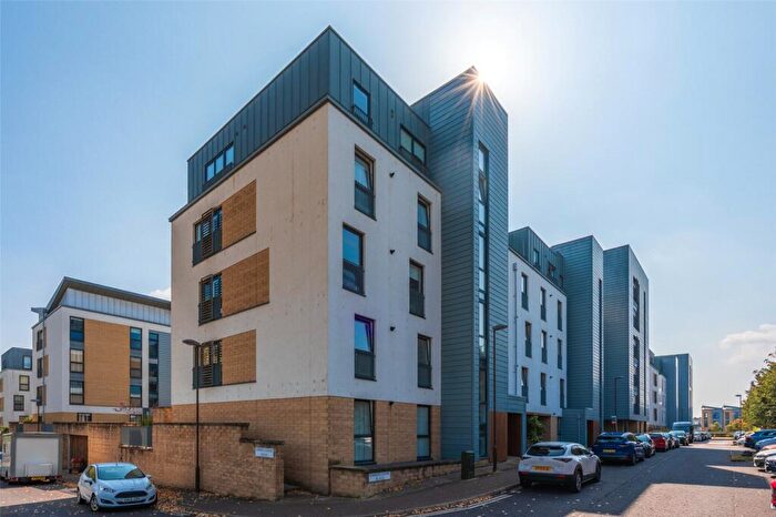 2 Bedroom Apartment For Sale In Flat, Kimmerghame Place, Fettes, Edinburgh, EH4