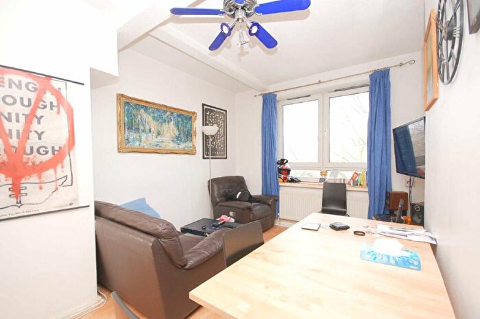 2 Bedroom Flat To Rent In Irwell Estate, Neptune Street, SE16