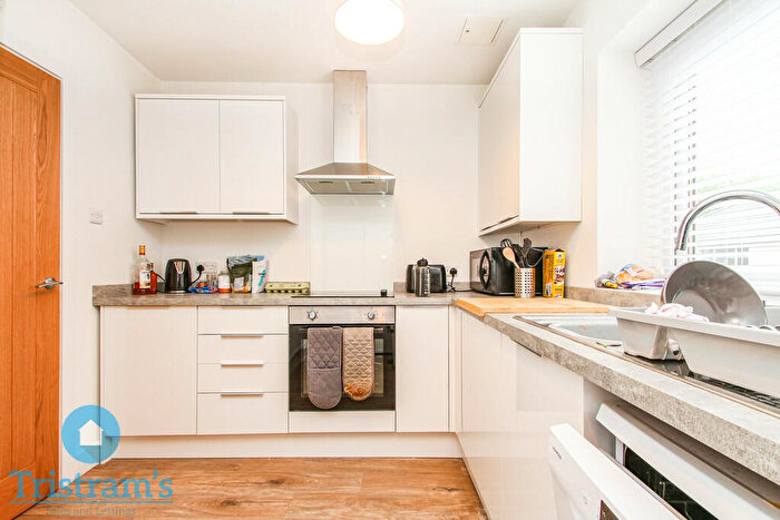 5 Bedroom Apartment To Rent In Flat, Loughborough Road, West Bridgford, NG2