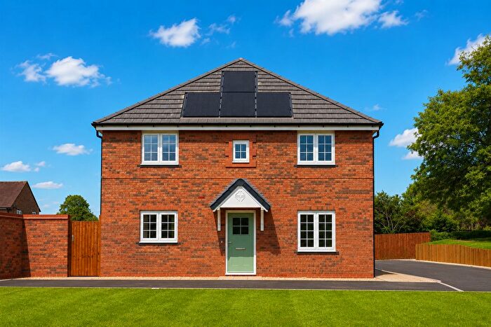 2 Bedroom Semi-Detached House For Sale In Geraldine Road, Malvern, WR14