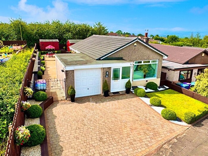 2 Bedroom Detached Bungalow For Sale In Lomond Crescent, Beith, KA15