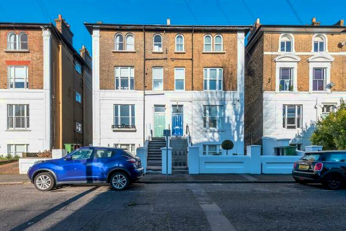 1 Bedroom Flat To Rent In Glenton Road, Lewisham, SE13