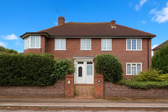3 Bedroom Flat For Sale In The Acre Close, Worthing, West Sussex, BN11