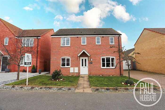 3 Bedroom Detached House For Sale In Cory Drive, Oulton, NR32