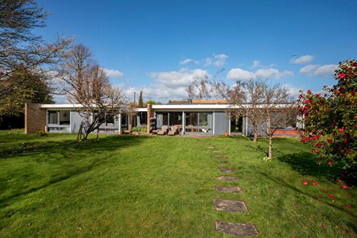 5 Bedroom Bungalow For Sale In Castle Avenue, Hythe, CT21