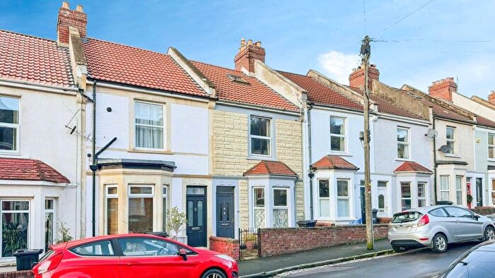 2 Bedroom Terraced House For Sale In Aubrey Road, Bedminster, BS3