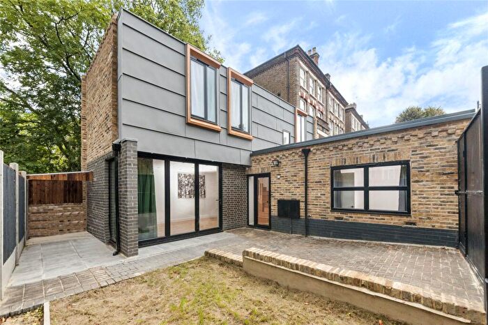 3 Bedroom House To Rent In Freegrove Road, Hillmarton Conservation Area, N7