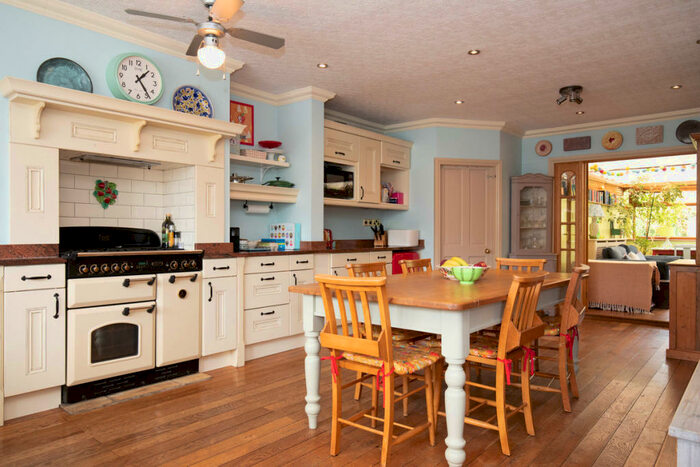 3 Bedroom Cottage For Sale In Main Street, Willoughby, CV23