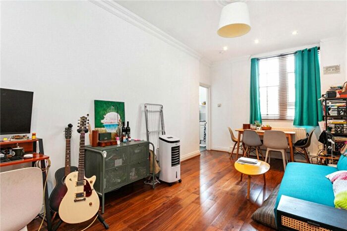 1 Bedroom Apartment To Rent In Florence Street, London, N1