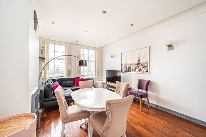 2 Bedroom Flat To Rent In St Georges Court, Chelsea, London, SW3