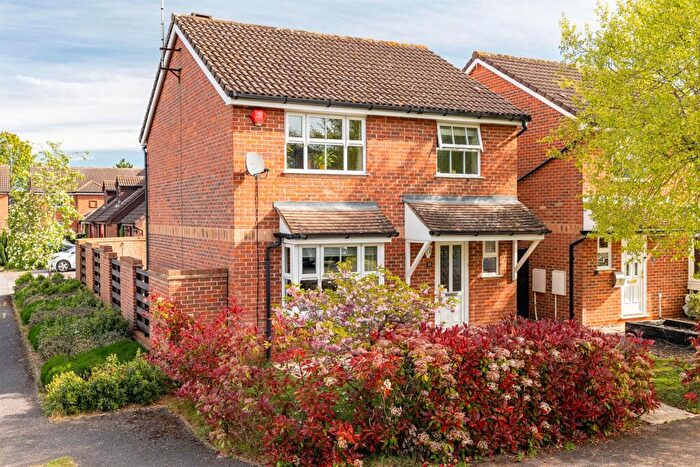 3 Bedroom Detached House For Sale In Somersham, Welwyn Garden City, AL7
