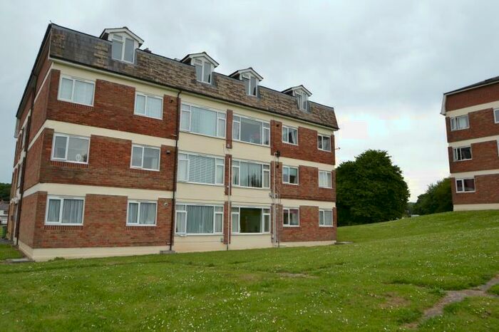 2 Bedroom Flat To Rent In Devizes House, Wylye Road, Tidworth, SP9