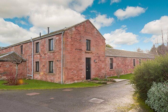 3 Bedroom Mews For Sale In Hunter Steading, Innerwick, EH42