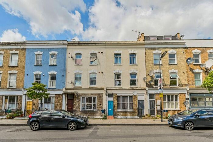 1 Bedroom Flat To Rent In Nevill Road, Stoke Newington, London, N16