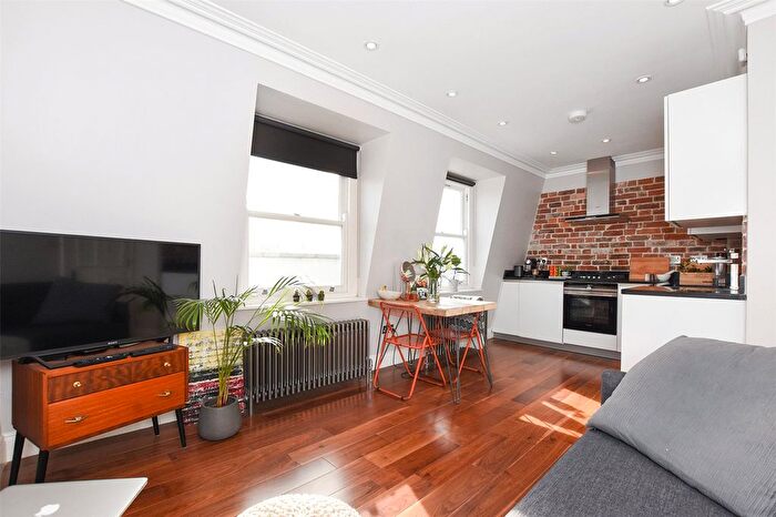 1 Bedroom Flat To Rent In Amhurst Road, London, E8