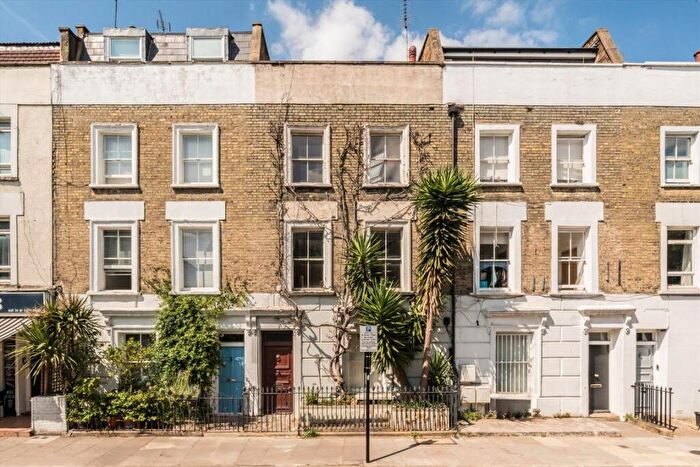 4 Bedroom Terraced House For Sale In Pratt Street, Camden Town, NW1
