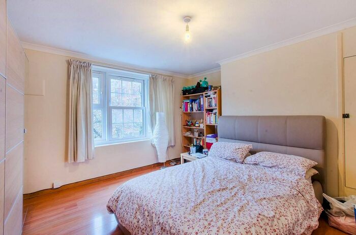 1 Bedroom Flat To Rent In Rockingham Street, Elephant And Castle, London, SE1