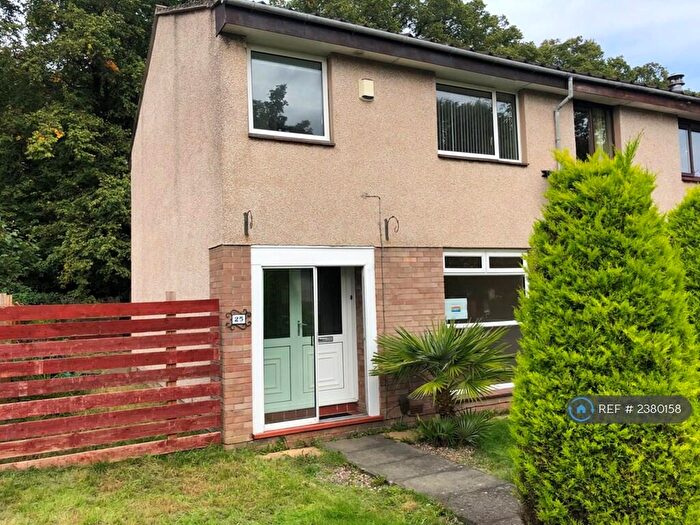 3 Bedroom Terraced House To Rent In Wester Drylaw Park, Edinburgh, EH4