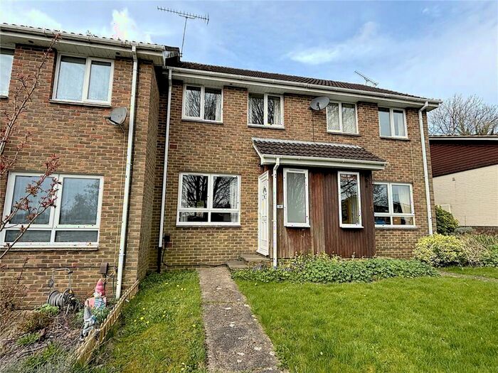 2 Bedroom House To Rent In Maple Drive, Kings Worthy, Winchester, Hampshire, SO23