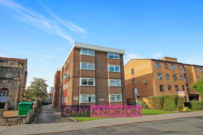 2 Bedroom Flat To Rent In Canning Road, Croydon, CR0