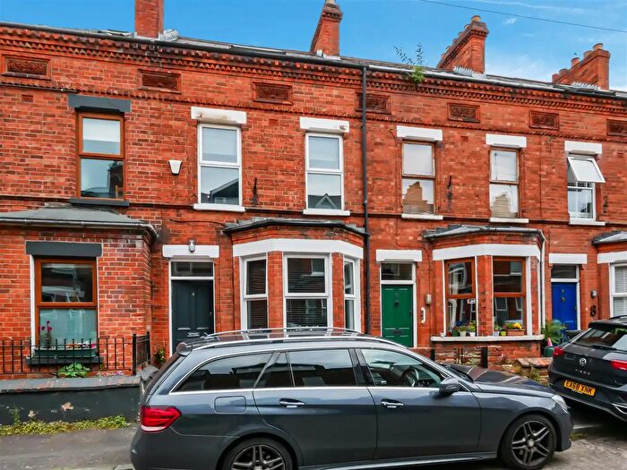 4 Bedroom Mid Terraced House For Sale In Rushfield Avenue, Belfast, BT7