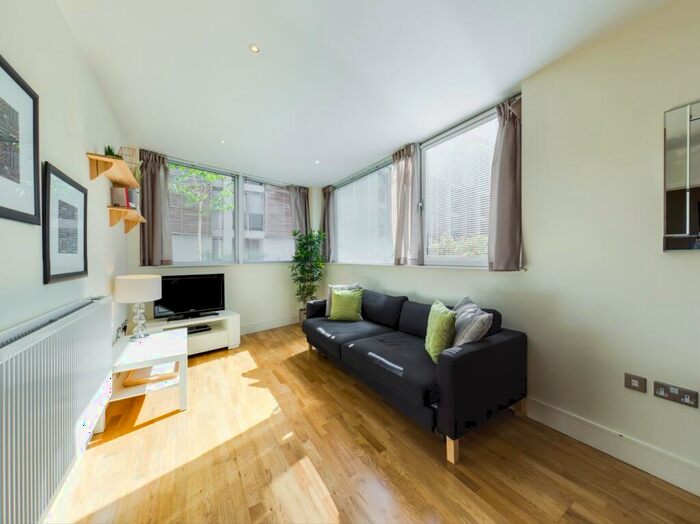 1 Bedroom Flat To Rent In Denison House, Lanterns Way, E14