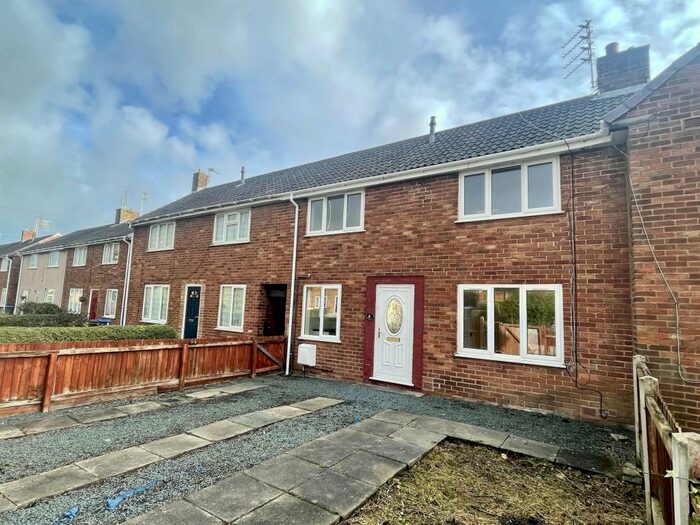 2 Bedroom Terraced House To Rent In Dinmore Avenue, Blackpool, Lancashire, FY3