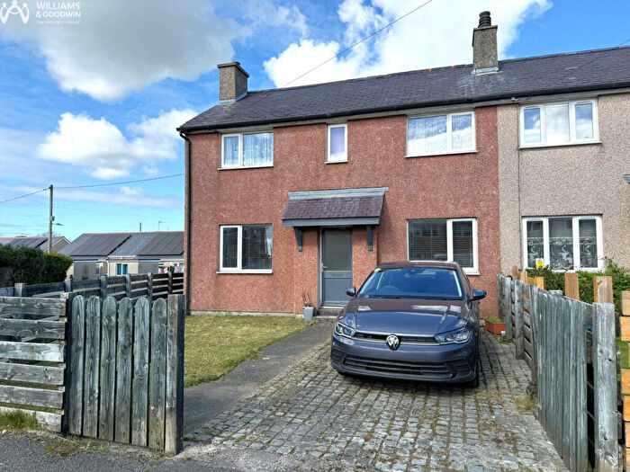 3 Bedroom End Of Terrace House For Sale In Maes Merddyn, Gaerwen, Anglesey, LL60