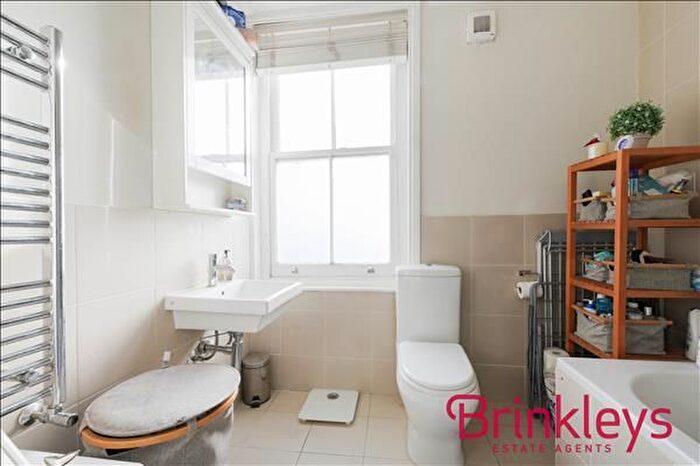 1 Bedroom Flat To Rent In Balham High Road, Balham, London, SW17