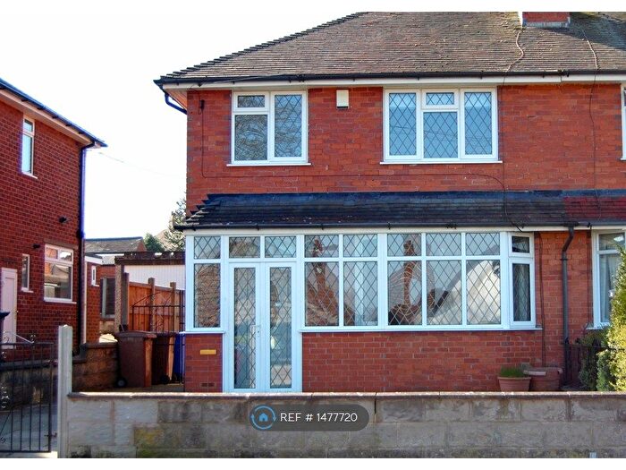 3 Bedroom Semi Detached House To Rent In Courtway Drive, Stoke-On-Trent, ST1