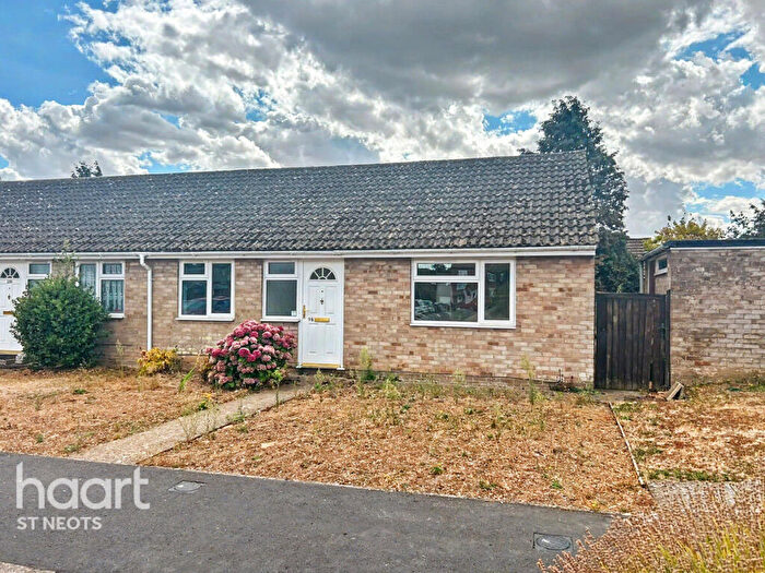 2 Bedroom Semi-Detached Bungalow For Sale In Miller Way, Brampton, PE28